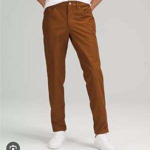 Men’s ABC slim fit utilitech pants 33x30 🌰